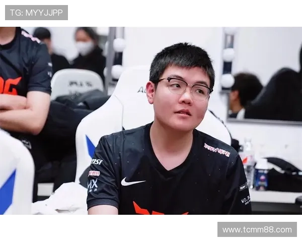 和平精英战术解析EDG边路渗透体系的战略运用与实战技巧